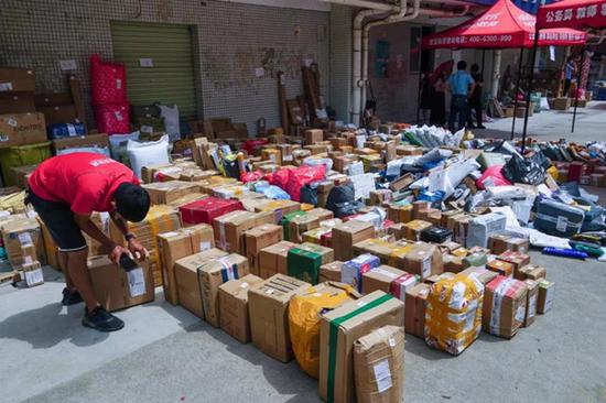 突然拉升！剧烈波动超15万人爆仓