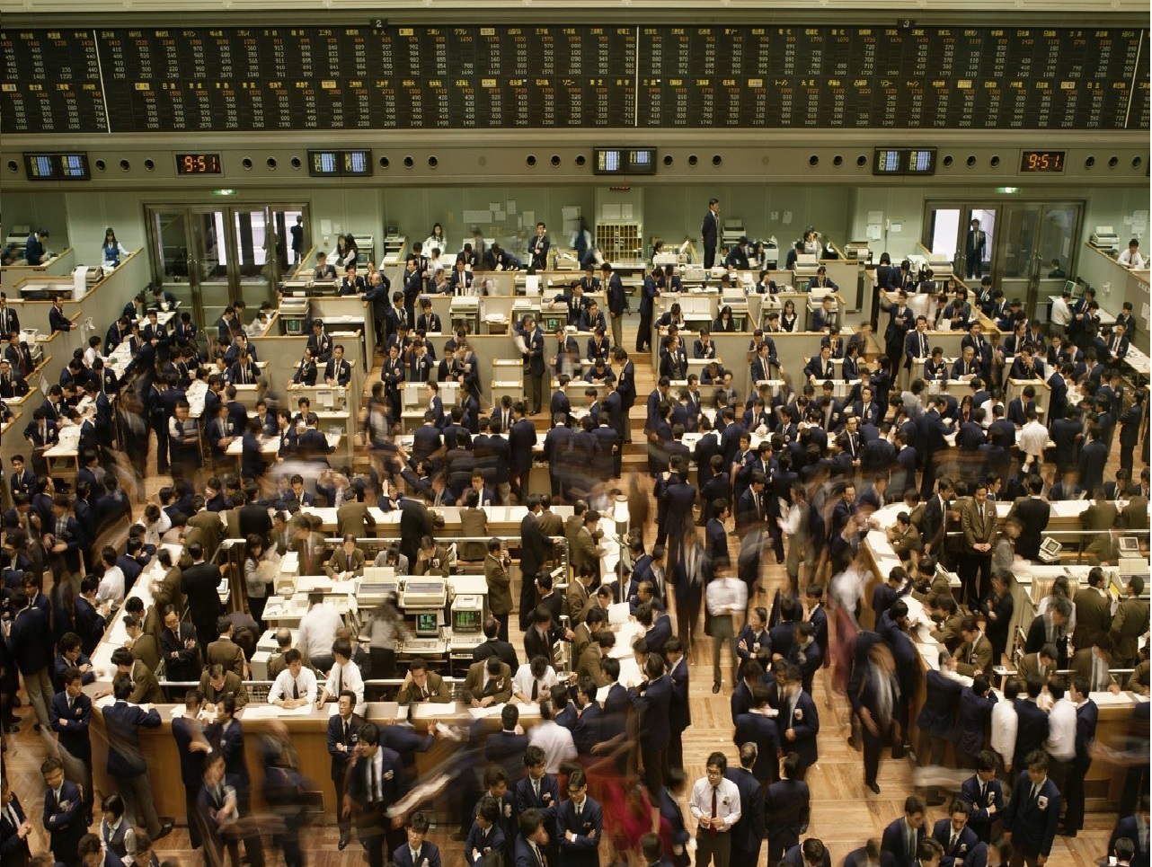 证监会指导证券交易所出台加强程序化交易监管系列举措